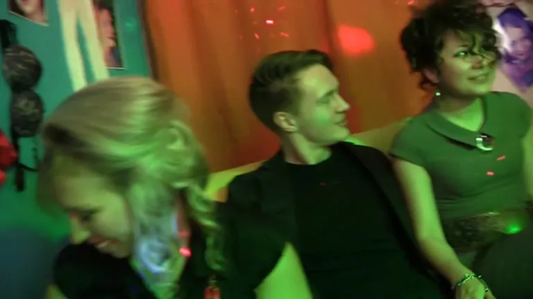 College fuckfest with hawt gals