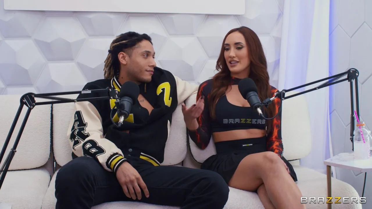 / - Chloe Amour, Luna Star, Derek Savage The Podcast