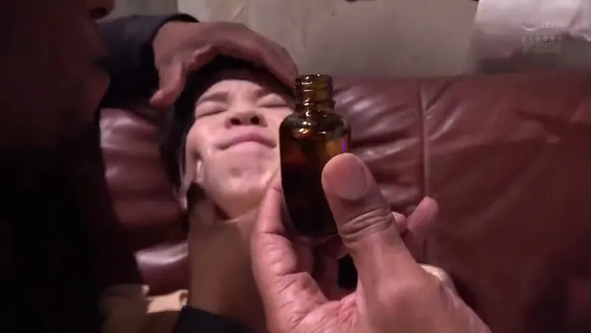 055-lmod-who-whatsex-rbk