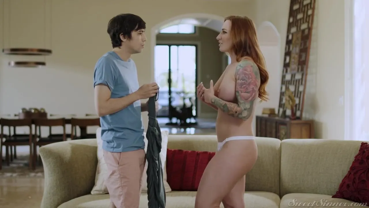 Amazing Stepmom Sophia Locke Gagging On Hard Dick