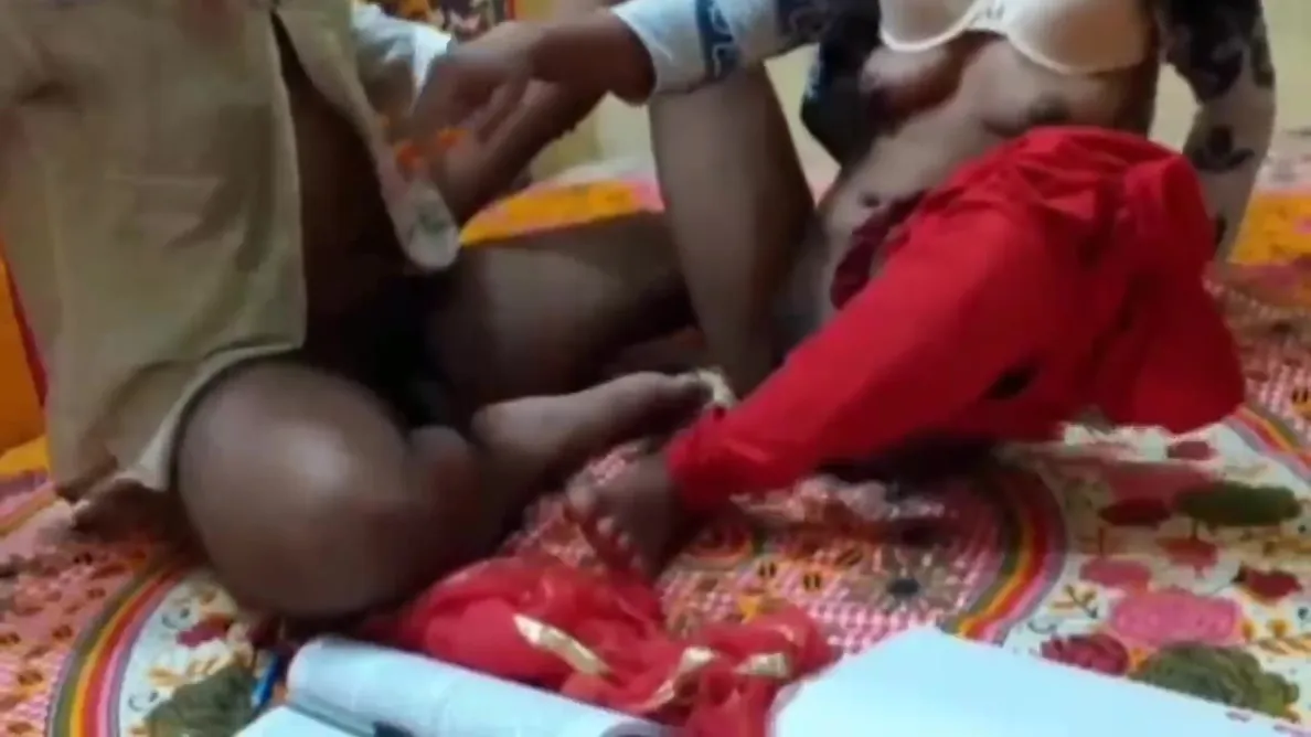 Beautiful Indian Girl First Time Sex With Boyfriend