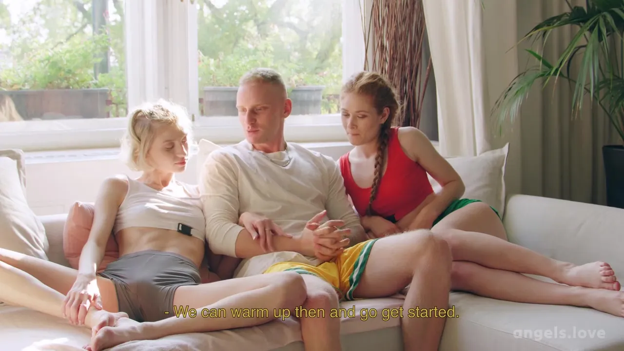 Stranger In Paradise - Molly Devon