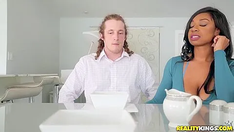 Lascivious Ebony Step mom Heart-stopping Adult Clip - Nola Blu