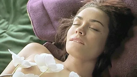 Emmanuelle Vaugier, Shannyn Sossamon - 40 Days & 40 Nights (2002)