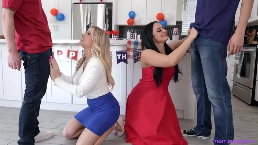 Danielle Renae & Sheena Ryder Learning To Please Your Tradwife