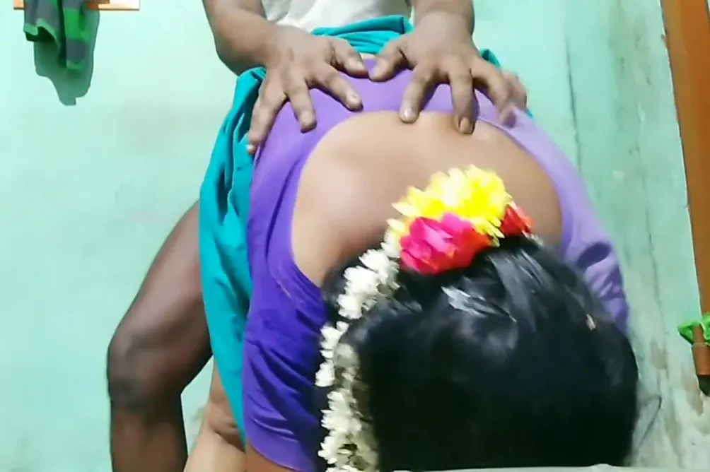 Indian Tamil Priyanka Aunty Doggy Style