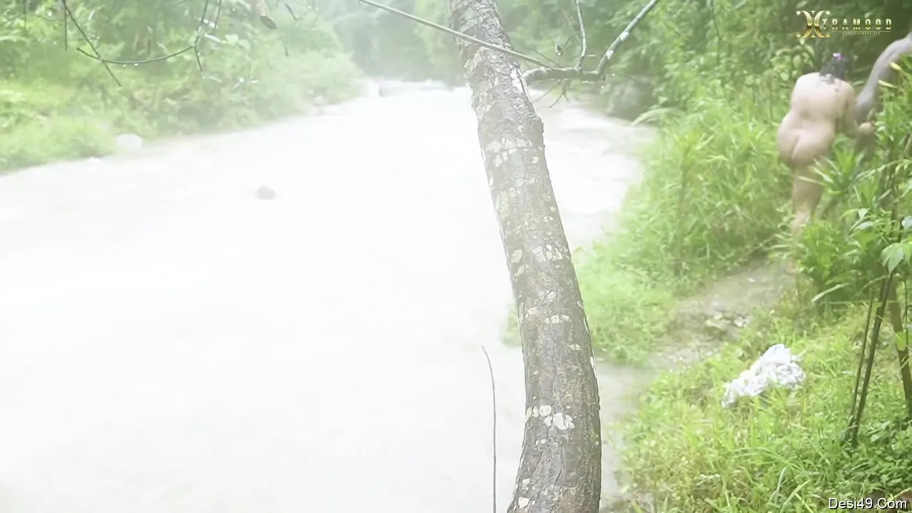 First On Net -romance In Nature, Beauty Of Sex In River