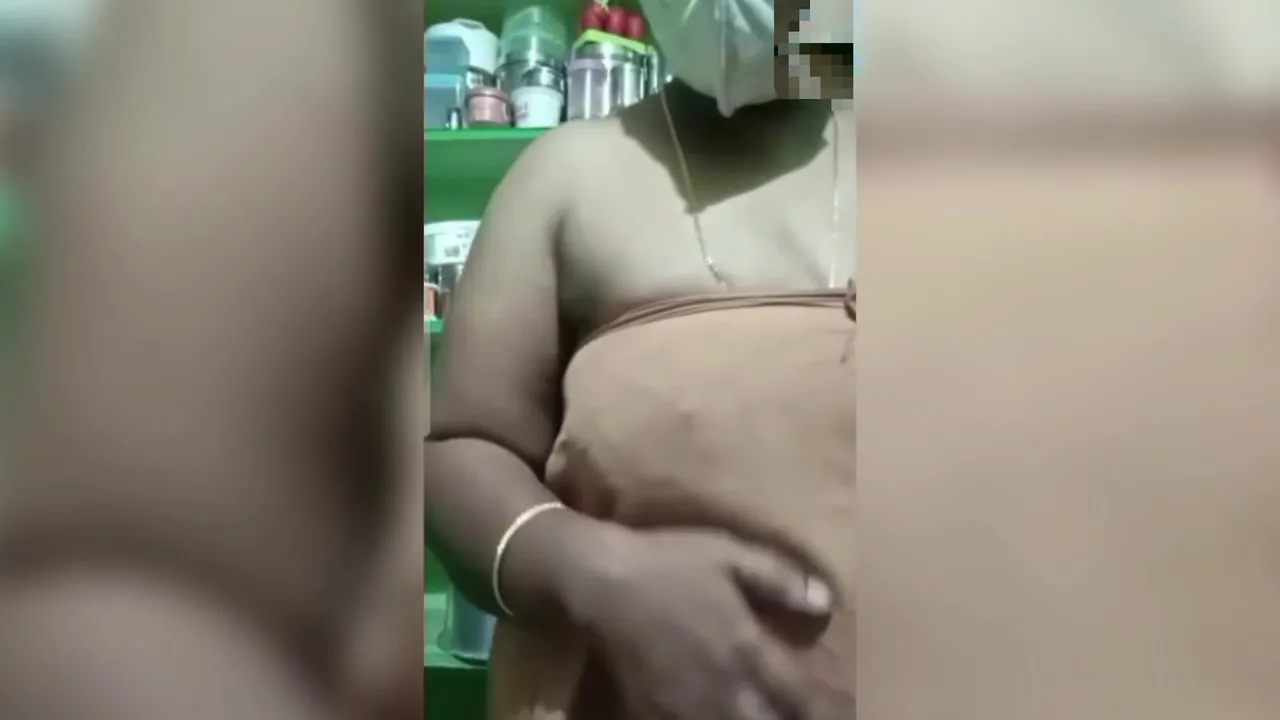 Telugu Thirupati Lanja Bathing Dirty Talking With Stepbrother For Fucking In Kitchen Real Meet Telugu Fuckers - Indian Mallu
