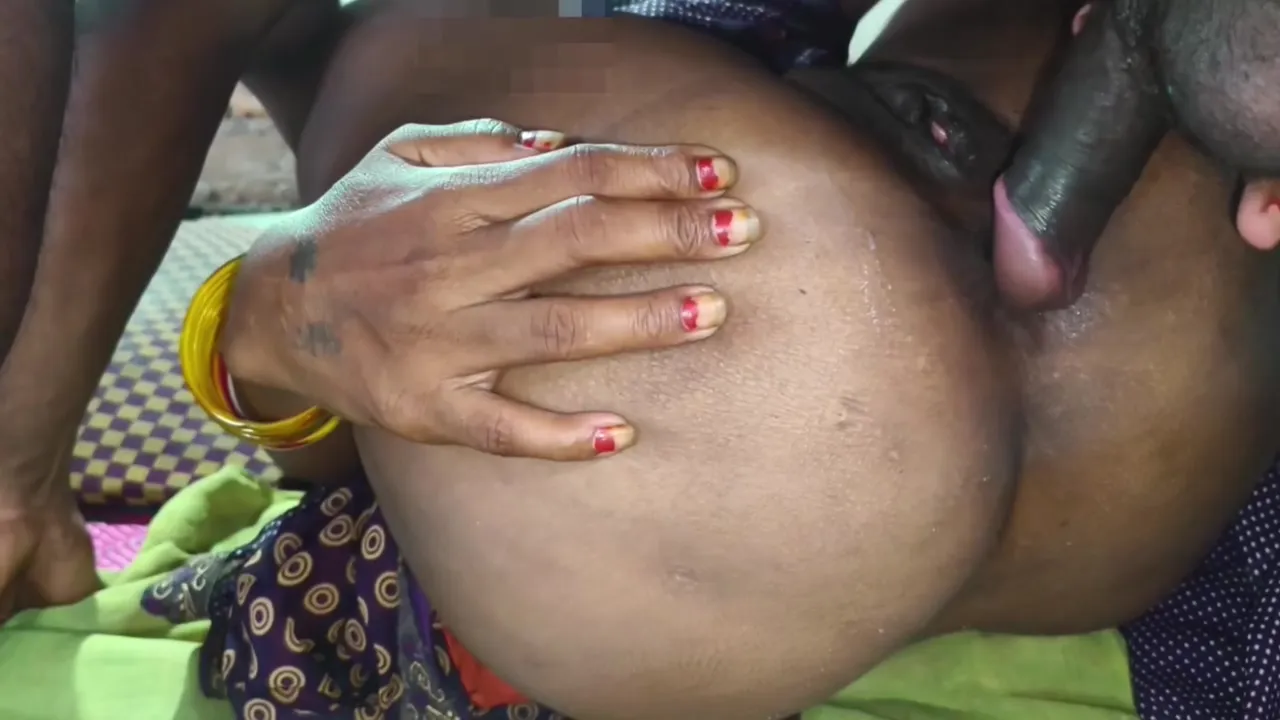 Indian Desi Bhanja Apne Sage Maami Ko Peheli Bar Gand Me Chod Ke Bhabhi Ko Rula Diya - Hindi Sex