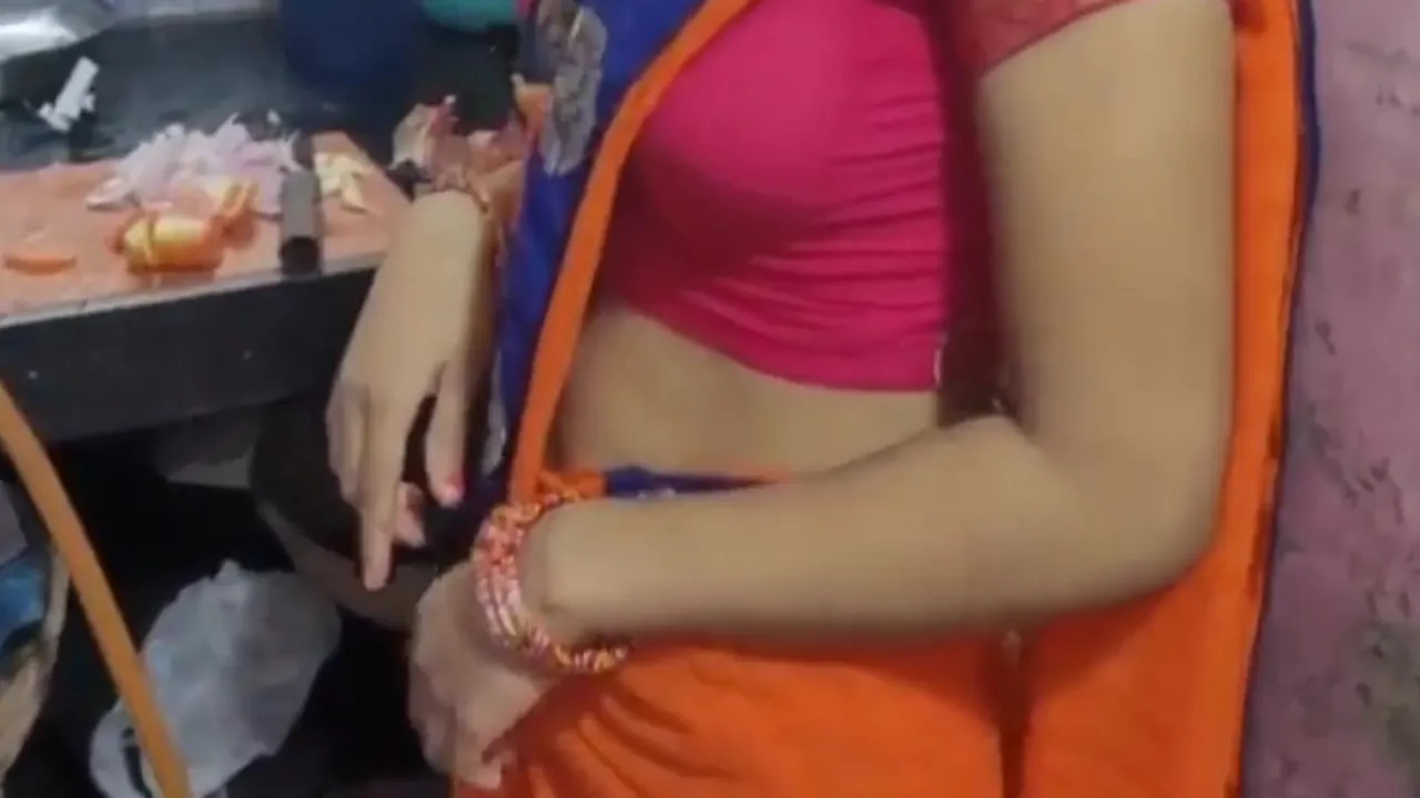 Desi Hot Bhabhi Cooking In Kitchen