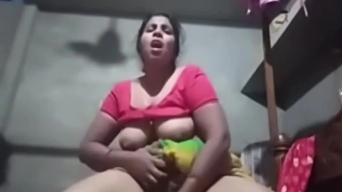 Desi Village Girl Hot Full Open Fingering