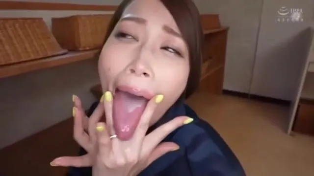 03846,Hot woman porn video