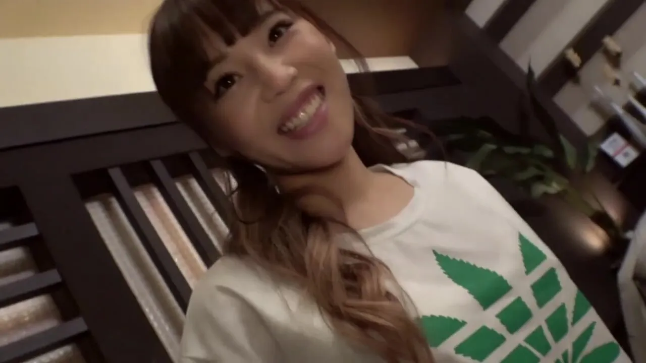 300ntk-604　片田舎の駐車場広い系のコンビニで