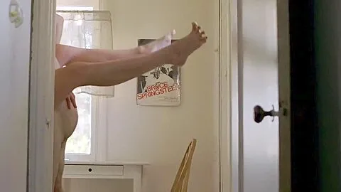 Temps (2016) Lindsey Shaw