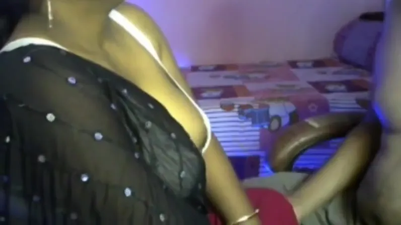 The Girl Took Off Her Clothes And Had Sex With Her Boyfriend