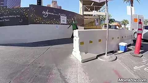 Mandie Anal Fusk In The Mall