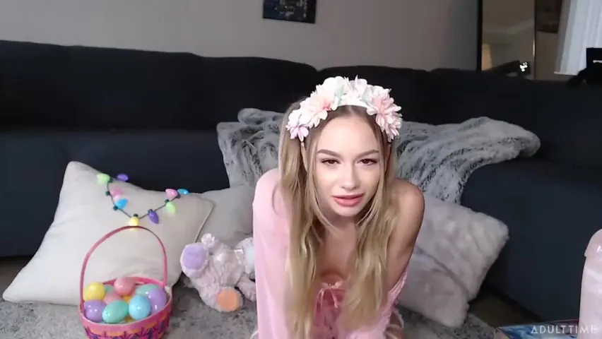 Naomi Swann - Super Horny Fun Time