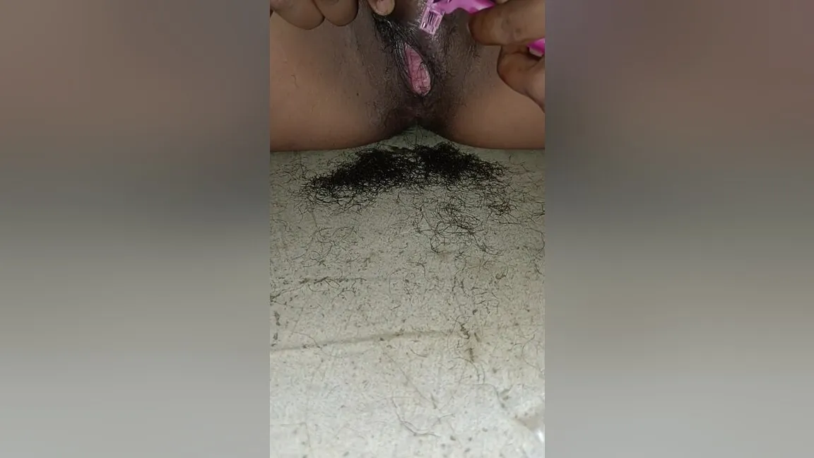 She Was Caught Cutting The Ball Of The Chut, The Stepbrother Gave It To Me