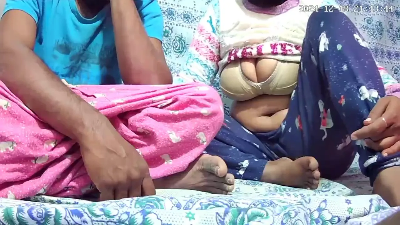 Indian Big Boobs Stepmom And Stepdad Sex In The Room 2865