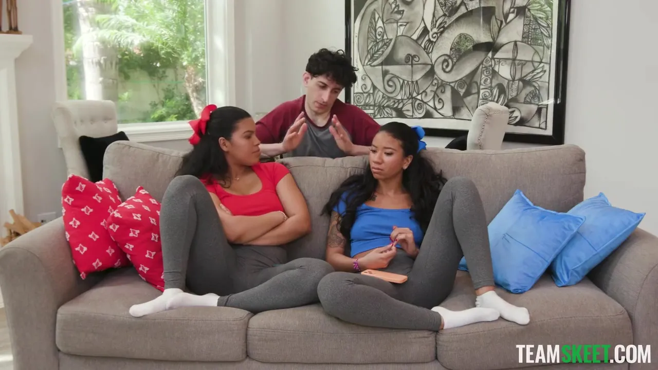 Squirt For The Camera - Ameena Green & Maya Farrell