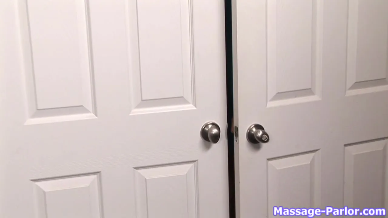 Massage-Parlor: Show Me The Money