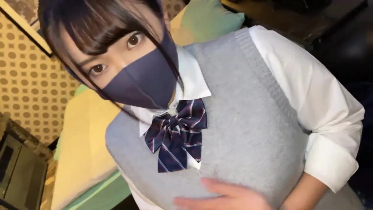 383reiw-086　爆乳の深すぎ谷間を見て理性崩壊