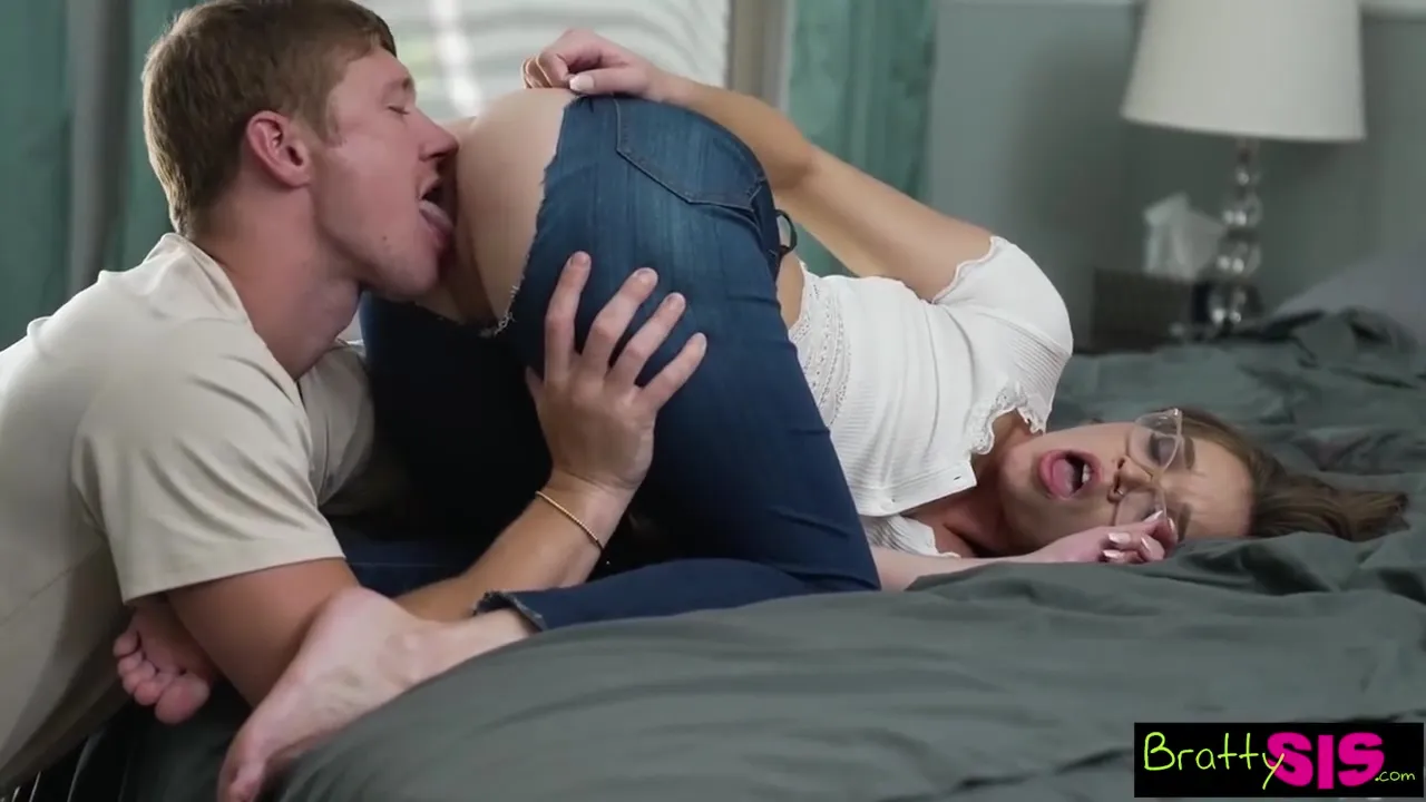 Stepsis Katie Kush Says, Pound It! Or Are You Too Chickenshit, Stepbro?