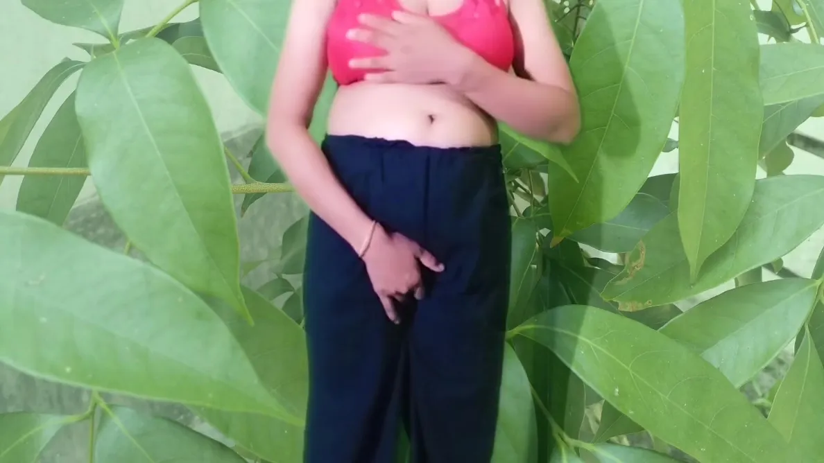 Indian Sexy Girl With Boyfriend In Doggy Style