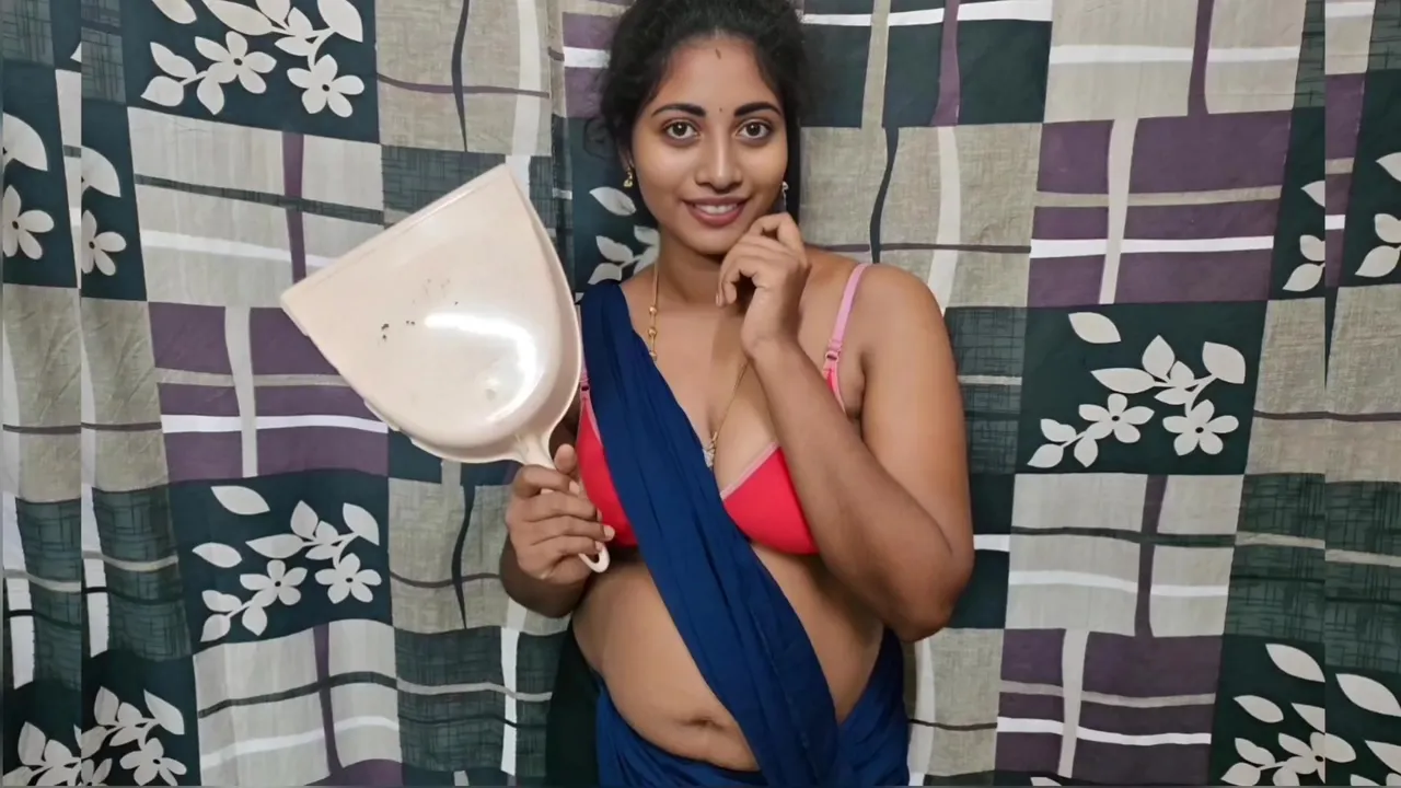 Hindi Sex In I Fucked My Indian Stepmoms Best Friend While She Was Cleaning The House
