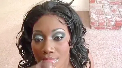 Nyomi Banxxx Deepthroat