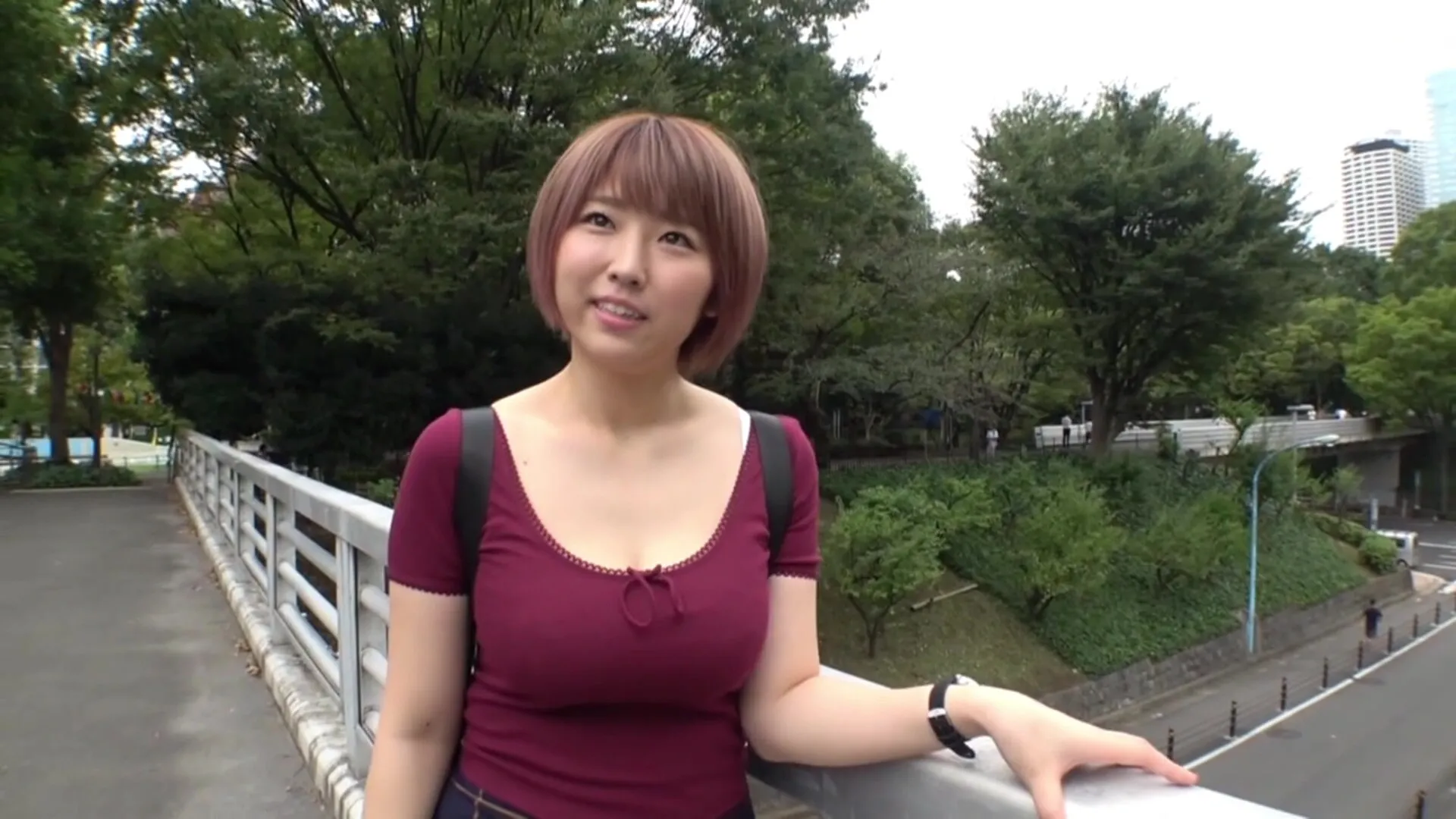 261ara-409 シートベルトで際立つオッパイがエロすぎる(笑)これからこの神乳を頂いちゃいます