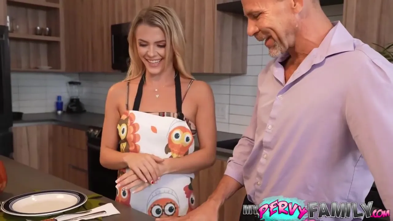 Stepdaughter Setup For Big Cock - Evelyn