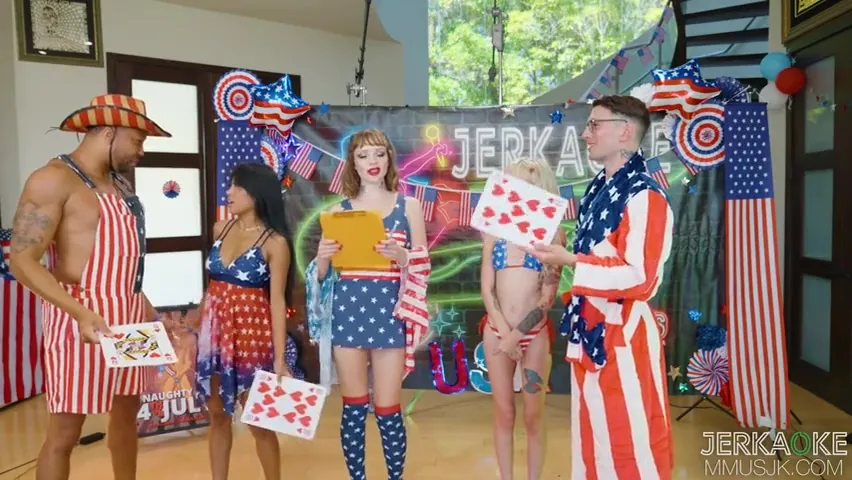 Ember Snow, Kate Bloom - Naughty 4th Of July