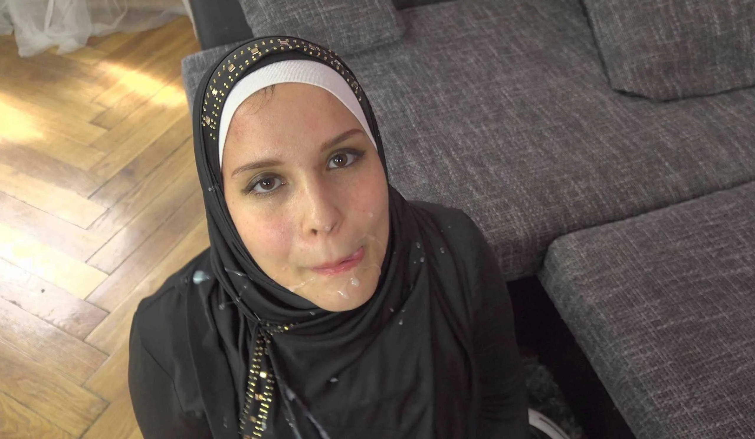 Jennifer Mendez & Max Born in Muslim Escort Bitch - Porncz
