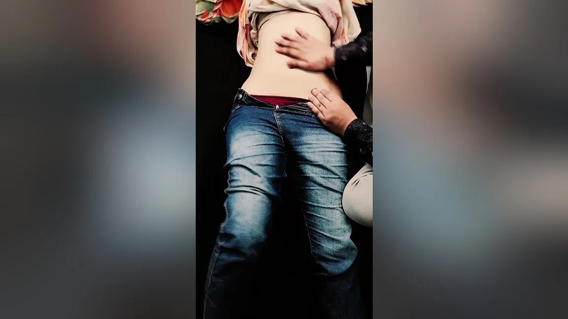 Canada Girl Hot Massage With Indian Boy