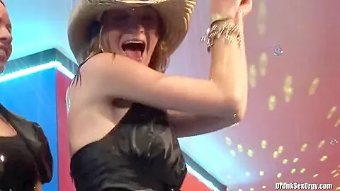 Shameless Girls Hot Erotic Show