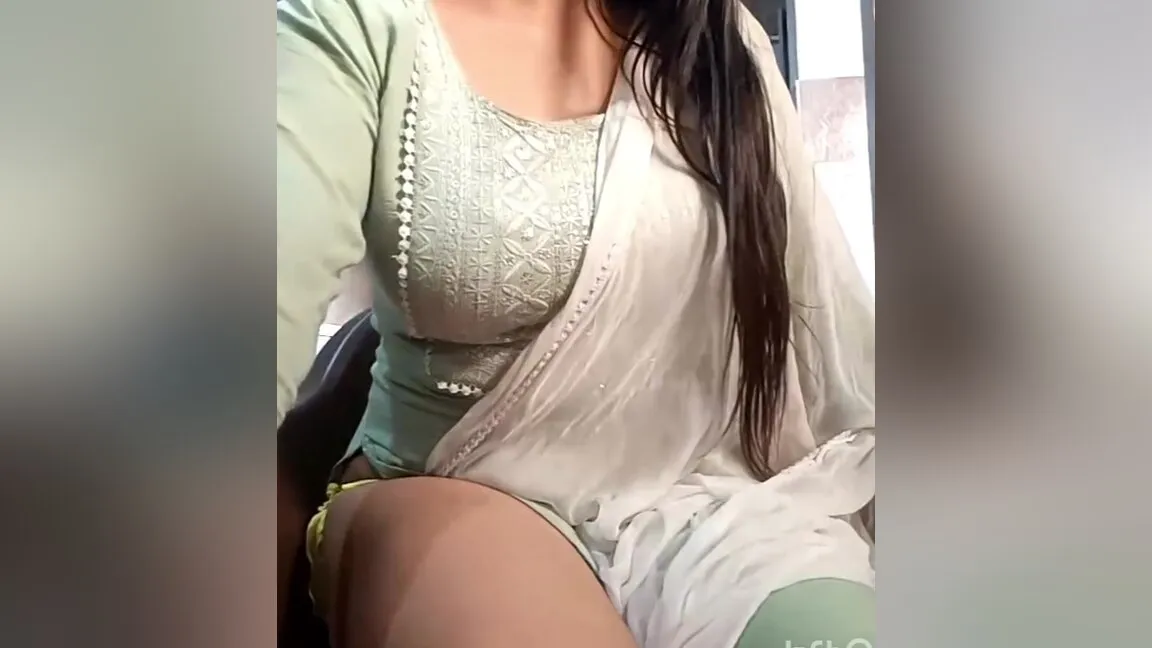 Desi Girl Fingering, Instagram Model My Best Friend Sent Me A Video Of Her Masturbating, In My Honor