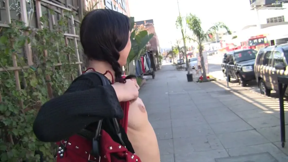 Amateur girlfriend xxx tits public show and pussy deep fuck