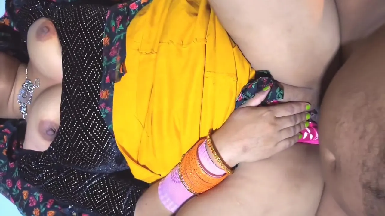 Indian Ameature Couple Hot Blowjob And Deepthroat Before
