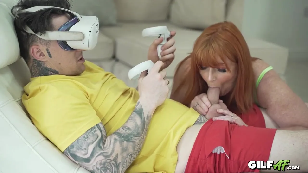 Vr Fuck With Foxy Tiger - Foxy Tiger