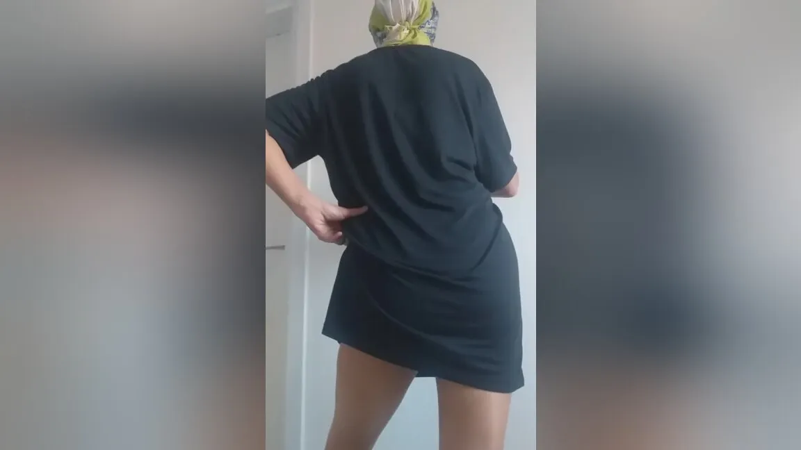 Turbanli Olgun Turk Kadini Ince Kulotlu Corap - Turk Fetis