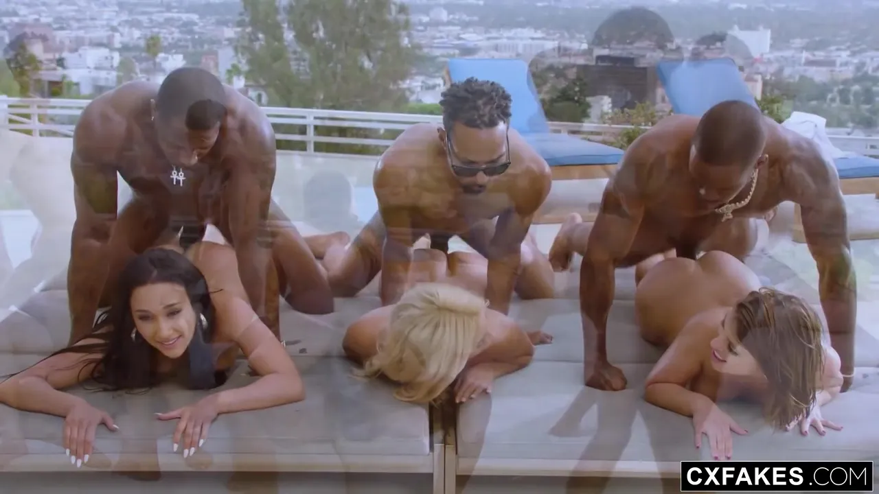 Jenna Ortega Ariana Grande & Sydney Sweeney In Blacked