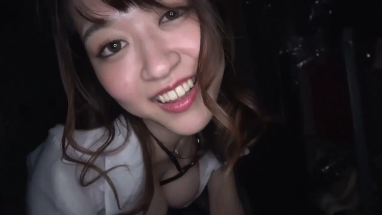 428suke-056　騎乗位で自分から腰をふりふりっ！ベロチュー