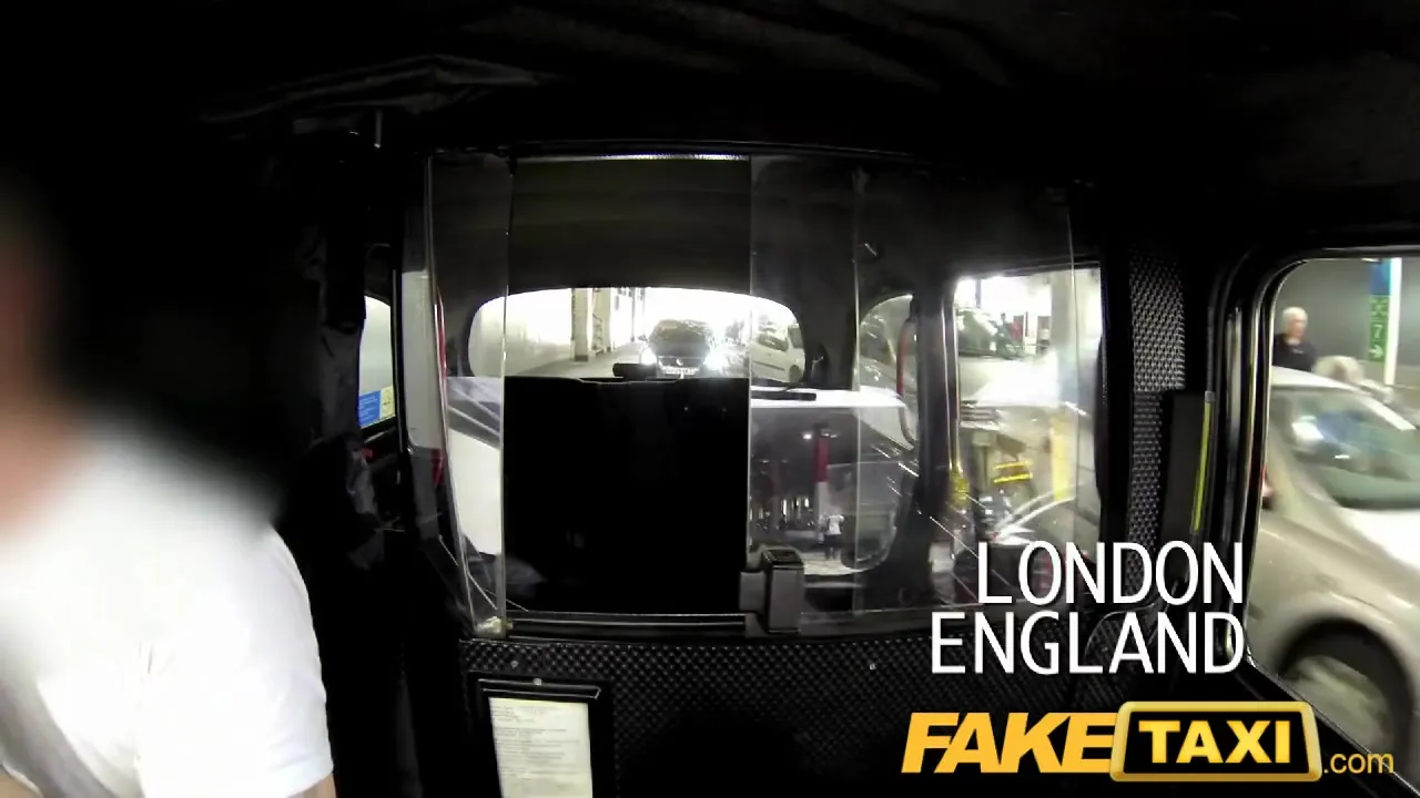 FakeTaxi: Sexy blond tourist in 1st time fellatio
