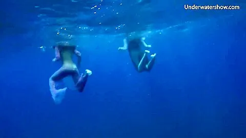 Swimming Naked Russian