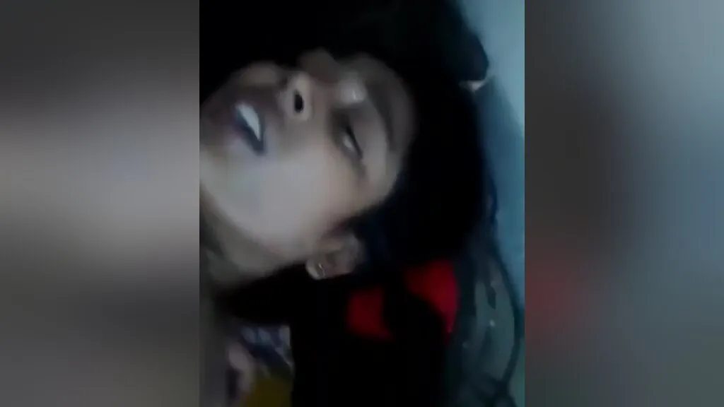Bengali Chick Painful Sex With Lover