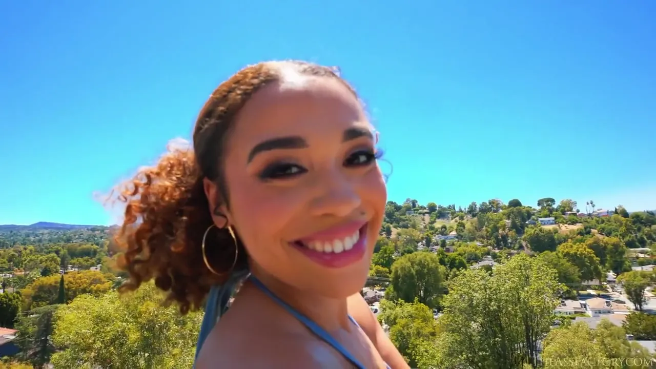 Ebony Bombshell Willow Ryders Perfect Ass Takes Deep Anal Bbc Penetration - Willow Ryder