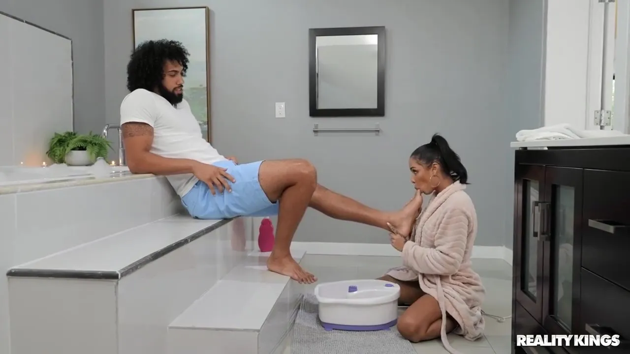 Tempting Camila Cortez Thrilling Sex Video