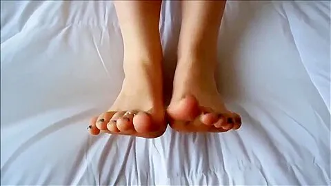 Suzi Soles Taking Off Her Dirty White Socks