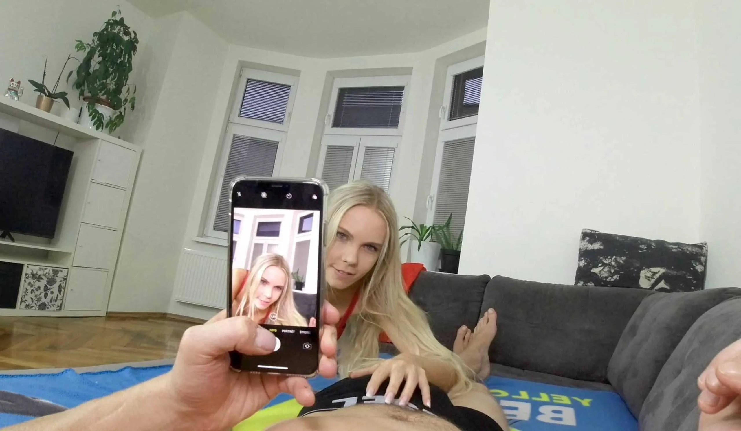 Florane Russell in Innocent Looking Blonde Gets Pov Treatment - Porncz